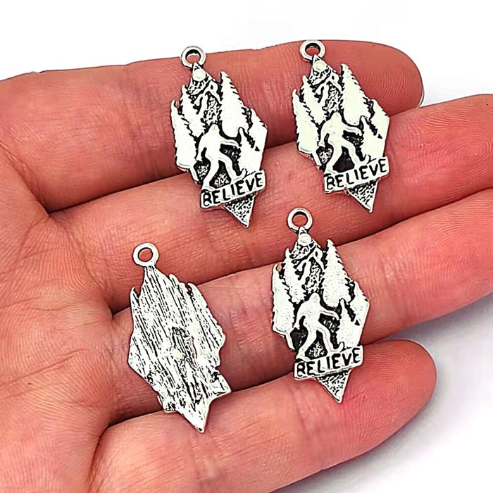 50pcs Sasquatch Bigfoot charm pendants