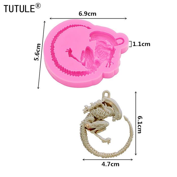 Alien Movie silicone cake mold