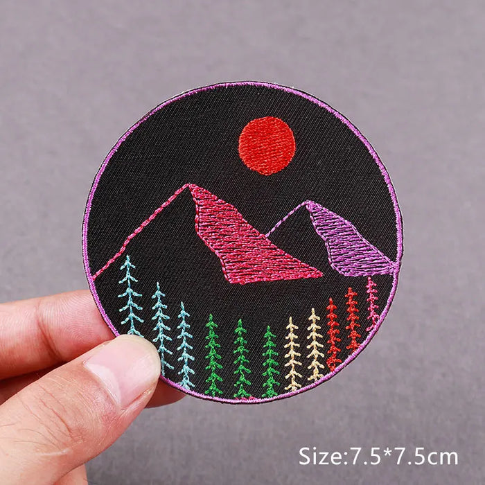 Hippie Cat Embroidered Patches For Clothing Thermoadhesive Patches Outdoor Wave Wolf Patch Iron on Patch on Clothes Applique DIY