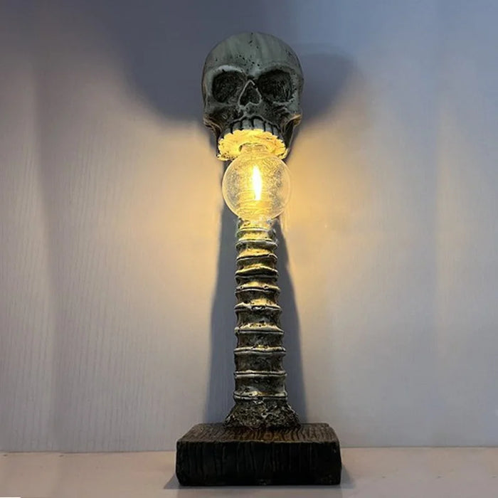 Halloween Skull Skeleton Lamp Horror 3D Statue New Table Light Creative Party Ornament Prop Home Bedroom Decoration Scary Props