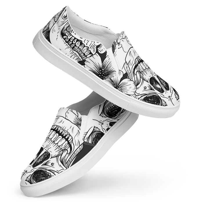 Black & White Skull Pattern | Men’s slip-on canvas shoes